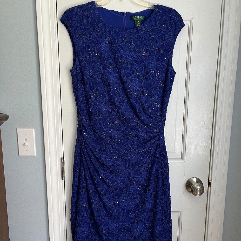 Beautiful Lauren Ralph Lauren dress!  Size 12